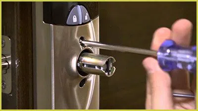 Miami Quickly Locksmith Miami, FL 305-908-3105 - 10-commerical-lockout