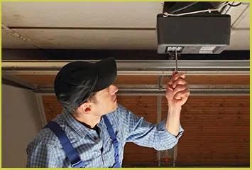 Miami Quickly Locksmith Miami, FL 305-908-3105 - garage-door-repair